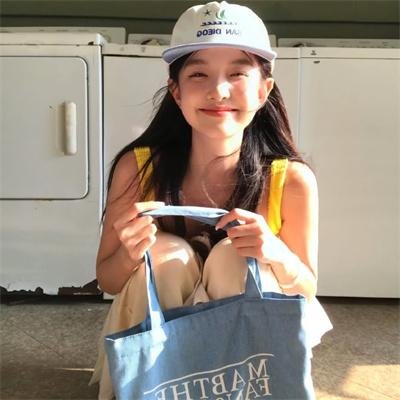 特斯拉笔记 海报